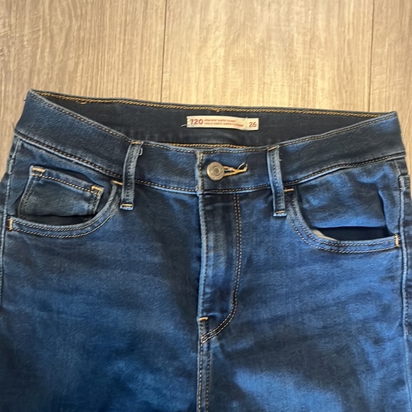 Levi’s 720 Stretch High Rise Super Skinny Jeans - Picture 5 of 10